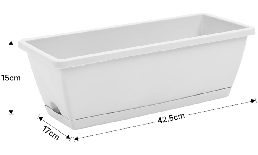 Image 8: Pack of Five Plastic Deep Garden Planters with Drainage Trays 