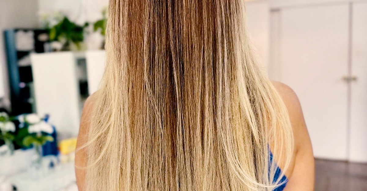 Servicio de peluquería con tinte, mechas o corte en A Coruña