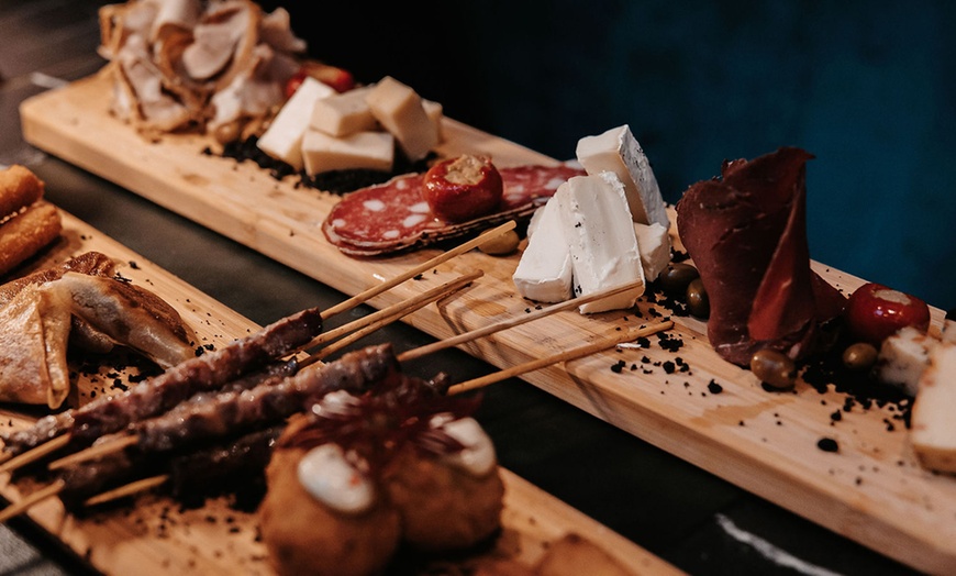 Image 2: Menu en 3 services pour 1 à 4 personnes au restaurant Le Teddy's