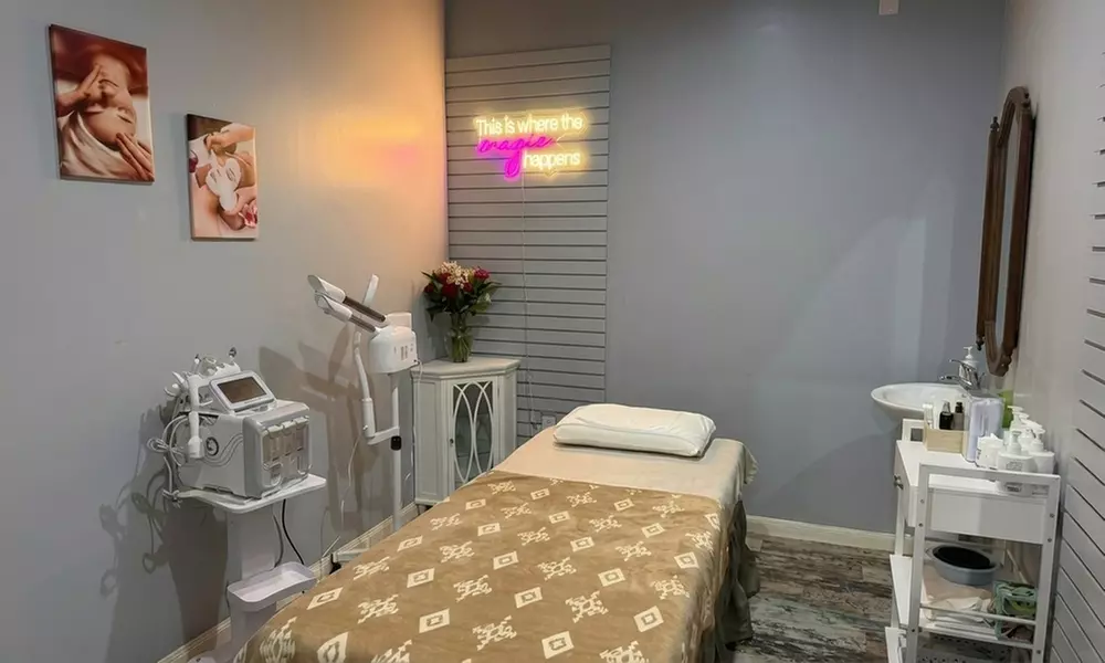 Bliss & Radiance: 90-Min Massage & Facial Packages for Deep Calm