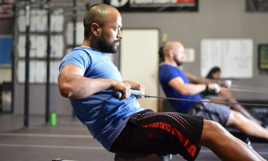 Image 2: 1 or 2 Month Small Group Training Memberships