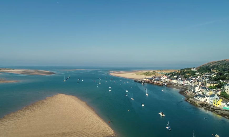 Image 5: Escape to Snowdonia: Relaxing Breaks at Macdonald Plas Talgarth Resort for up to 4