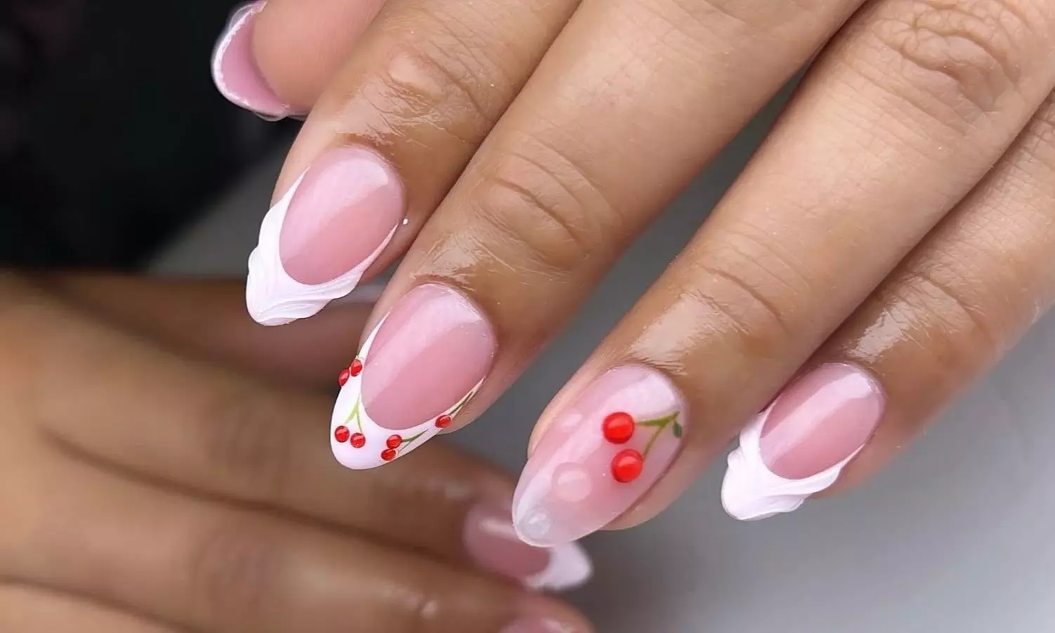 Pamper Yourself with a Soothing Mani-Pedi Experience