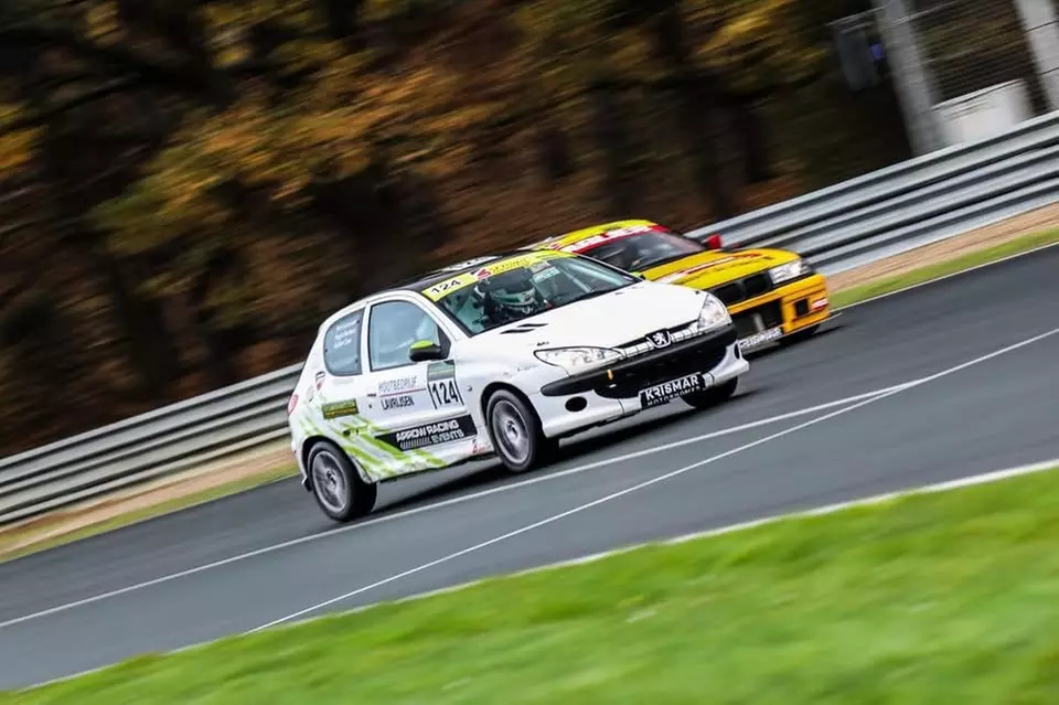 Accompagnement ou conduite sur piste avec Arrow Racing Events