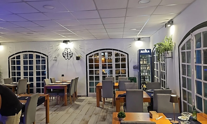 Image 7: Menú de arroces, carne o pescado para 2 o 4 personas en Port Saplaya 