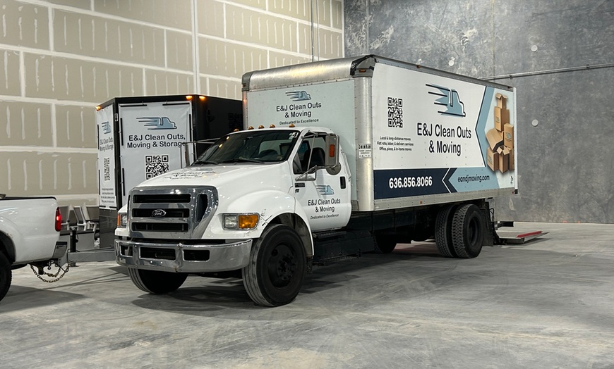 Image 10: Professional Moving Services: Stress-Free Relocation with Expert Help