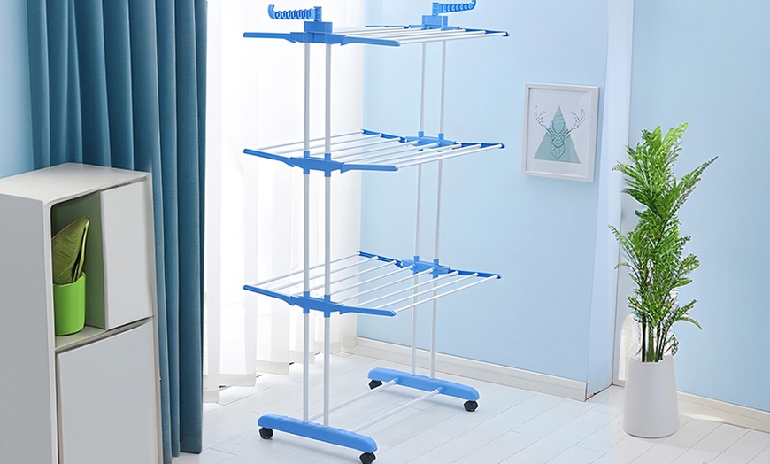 Image 4: Faltbarer Wäscheständer mit mehrstöckiger Struktur