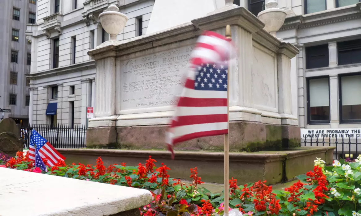 Up to 27% Off 4.5-Hour Manhattan Bus & Walking Sightseeing Tour