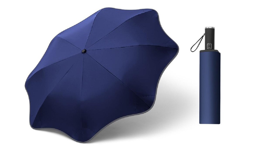 Image 12: Rounded-Corner Folding Umbrella