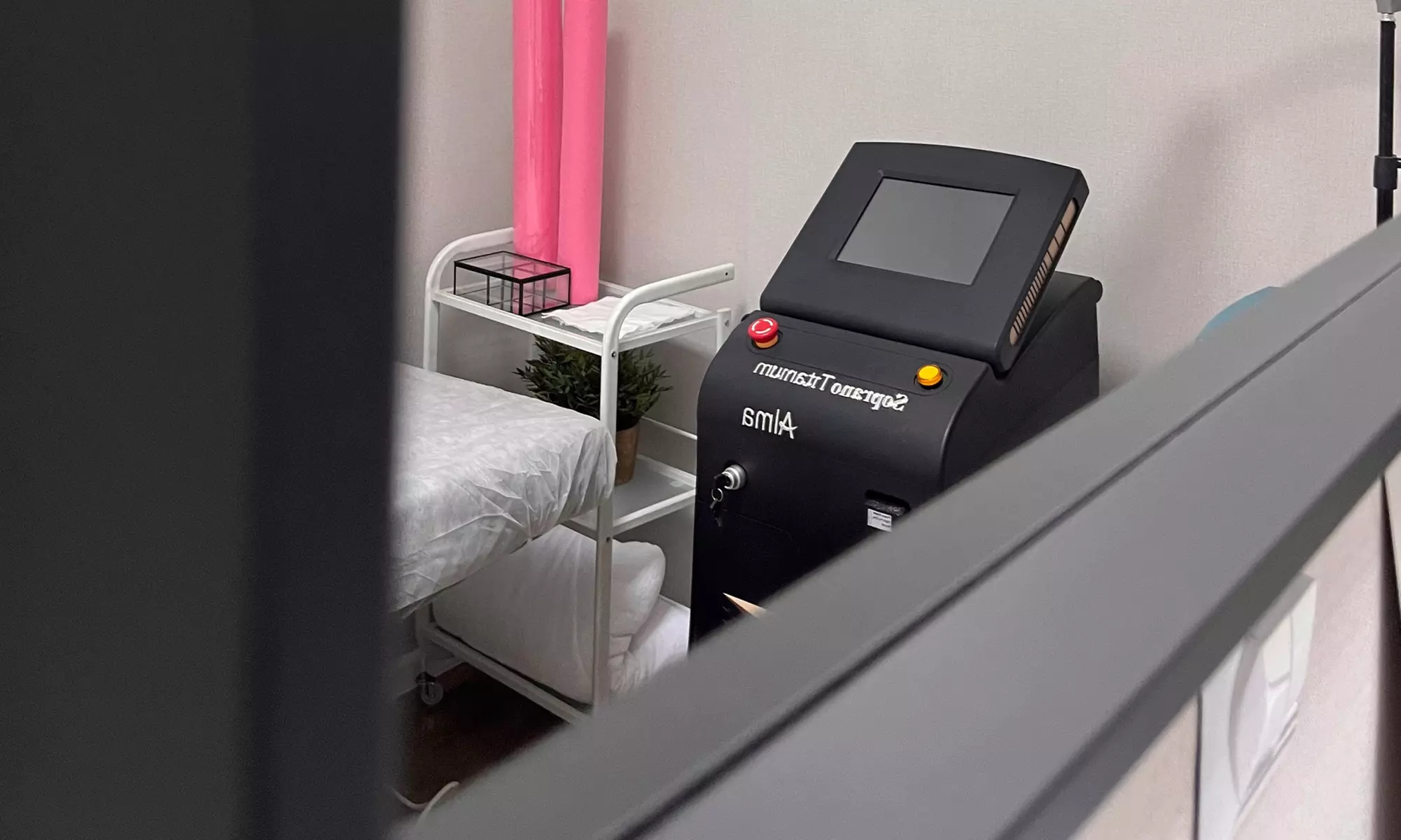 Depilacja laserowa dla kobiet i mężczyzn – 1 lub 4 zabiegi