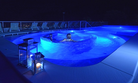 Saint Vincent: camera doppia o matrimoniale Superior con colazione, cene & Terme per 2 persone all'Hotel Express Aosta