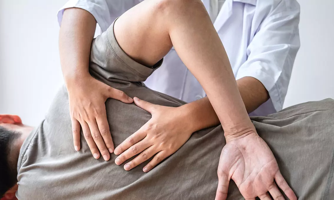 Ease Stress with 1 or 2 30-Minute Assisted Stretching Sessions