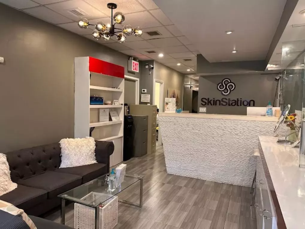 60-Minute Massage options at Skin Station Avenue Brooklyn 