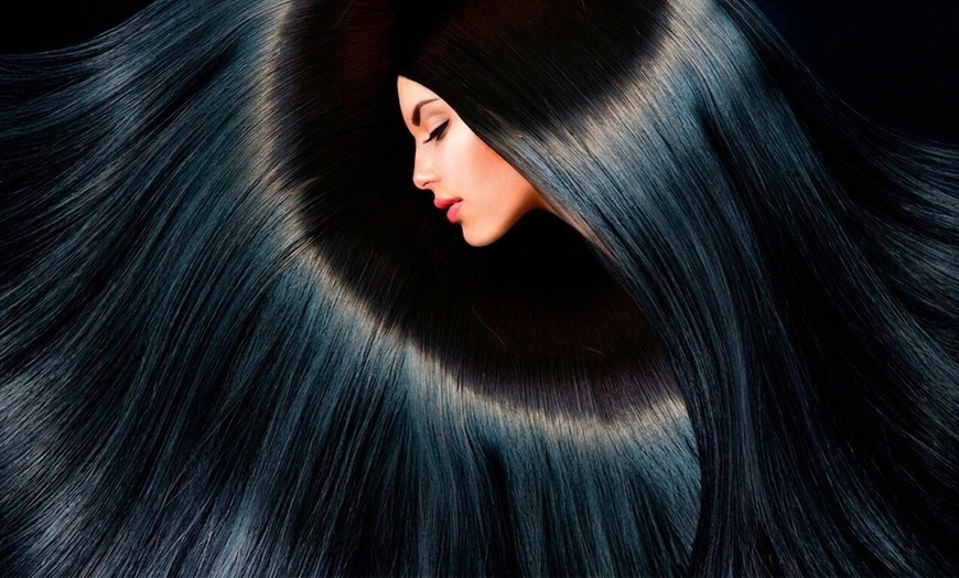Image 2: Women's Haircuts, Blowouts & Extensions for a Fresh Look
