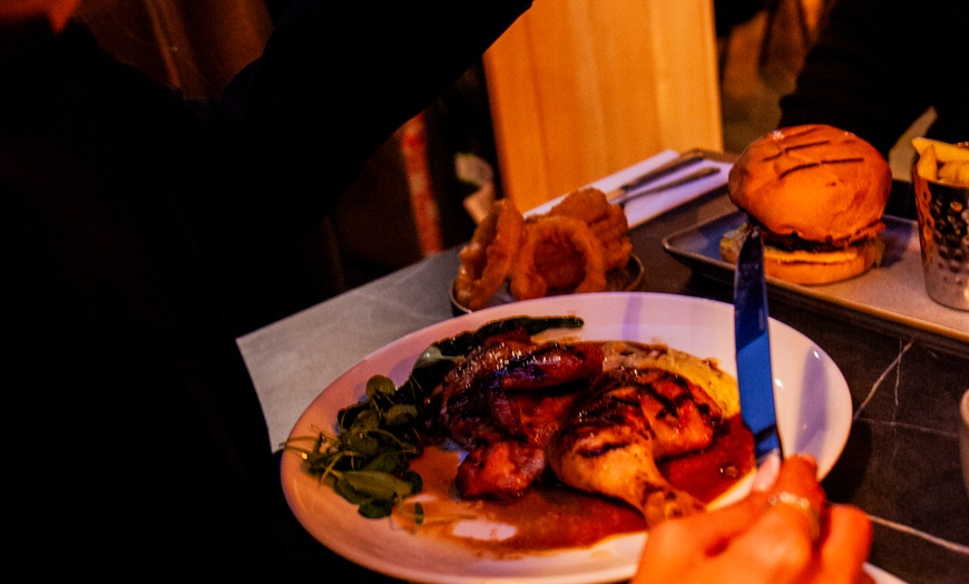 Image 9: Enjoy Irish-American Comfort Food to a Curated Vinyl Soundtrack