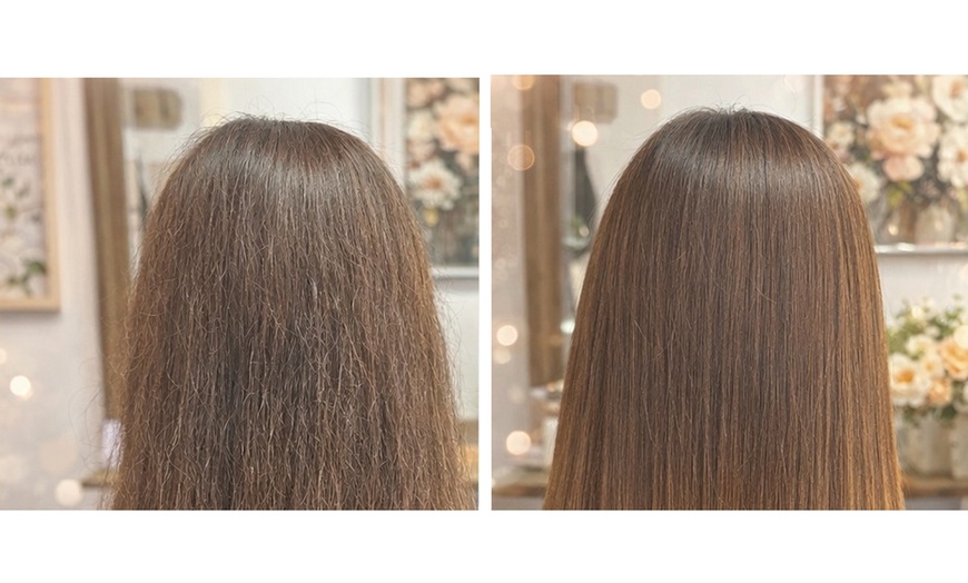 Image 2: Up to 30% Off on Salon - Hair Color / Highlights - Roots at MARINA HAIR STUDIO