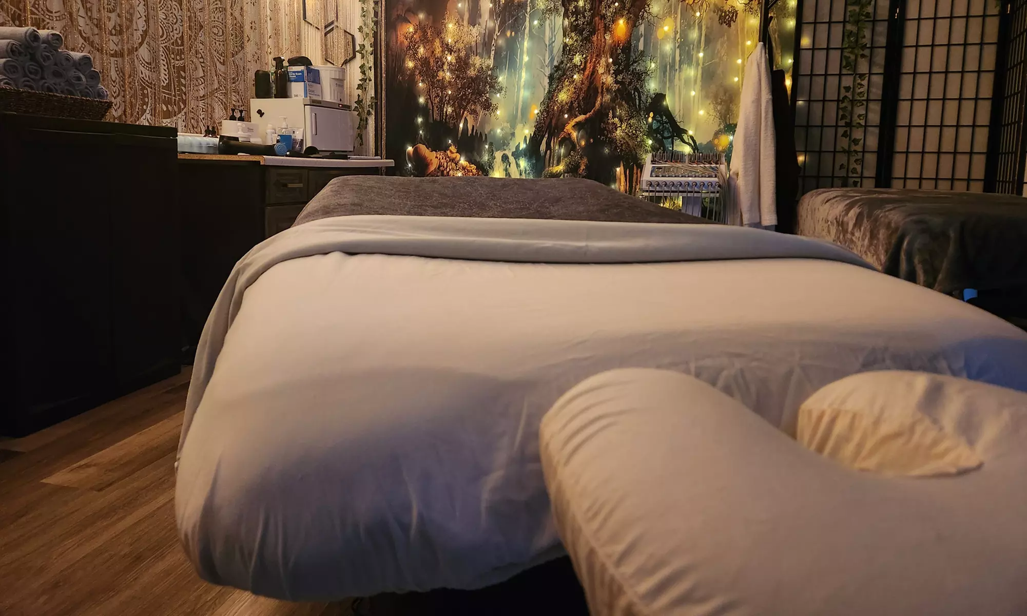 90-Minute Manual Lymphatic Drainage or Relaxation Swedish Massage