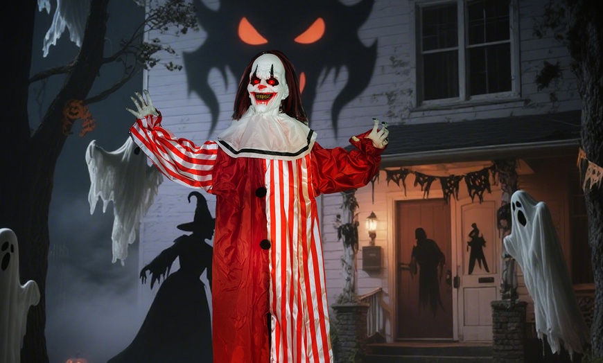 Image 9: Outsunny Voice Activated Halloween Animatronics Witch