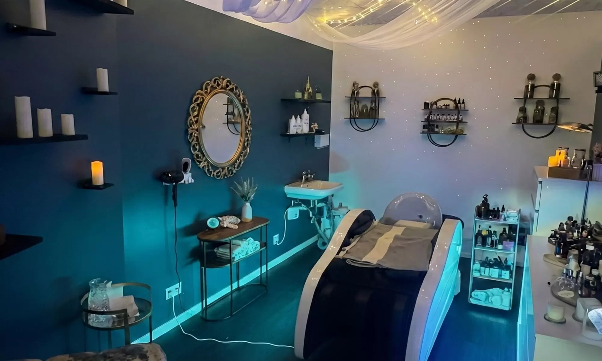 60 Min. Head Spa mit Tibet-Massage / auf der Ganzkörper-Massageliege