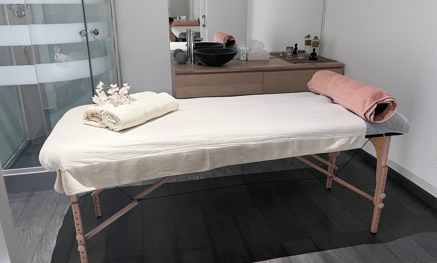 Image 2: Dale un respiro a tu cuerpo: masajes con técnica y duración a elegir