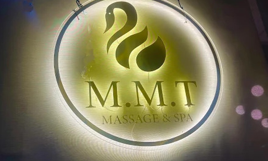 Image 2: Targeted Relief or Full-Body Renewal with 30 or 60-Min Thai Massages