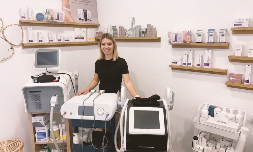 Image 5: Limpieza facial con tratamiento antiarrugas, hydralips, relleno y más