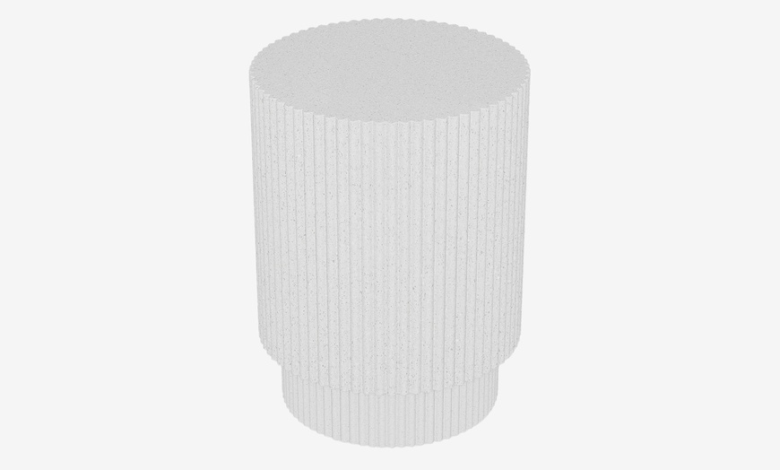 Image 7: Collection Premium : table d'appoint en magnésie