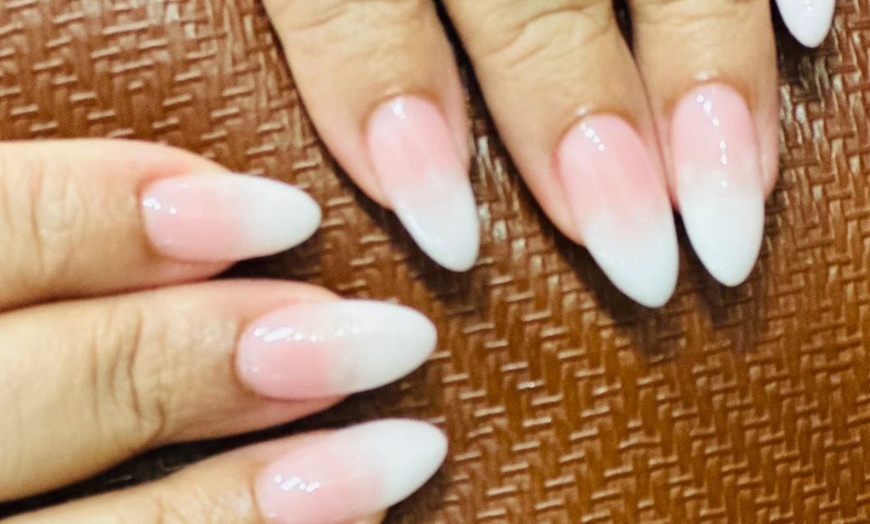 Image 5: Pamper Yourself with One Session of Classic or Gel Mani-Pedi