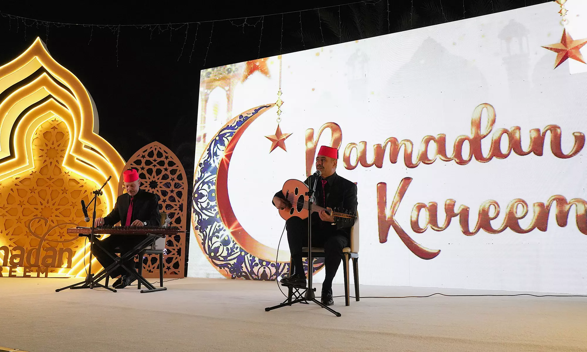 Ramadan Tent iftar buffet with Ramadan drinks For a Child or Adults