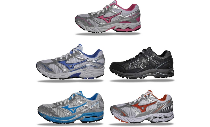 Image 1: Women's Mizuno Running Shoes