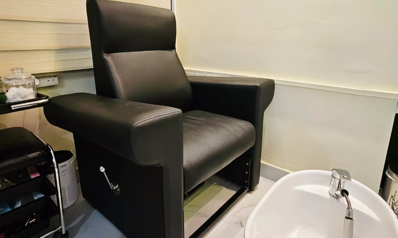 Express Facial, Deep Cleaning Facial, Brightening Facial, & More