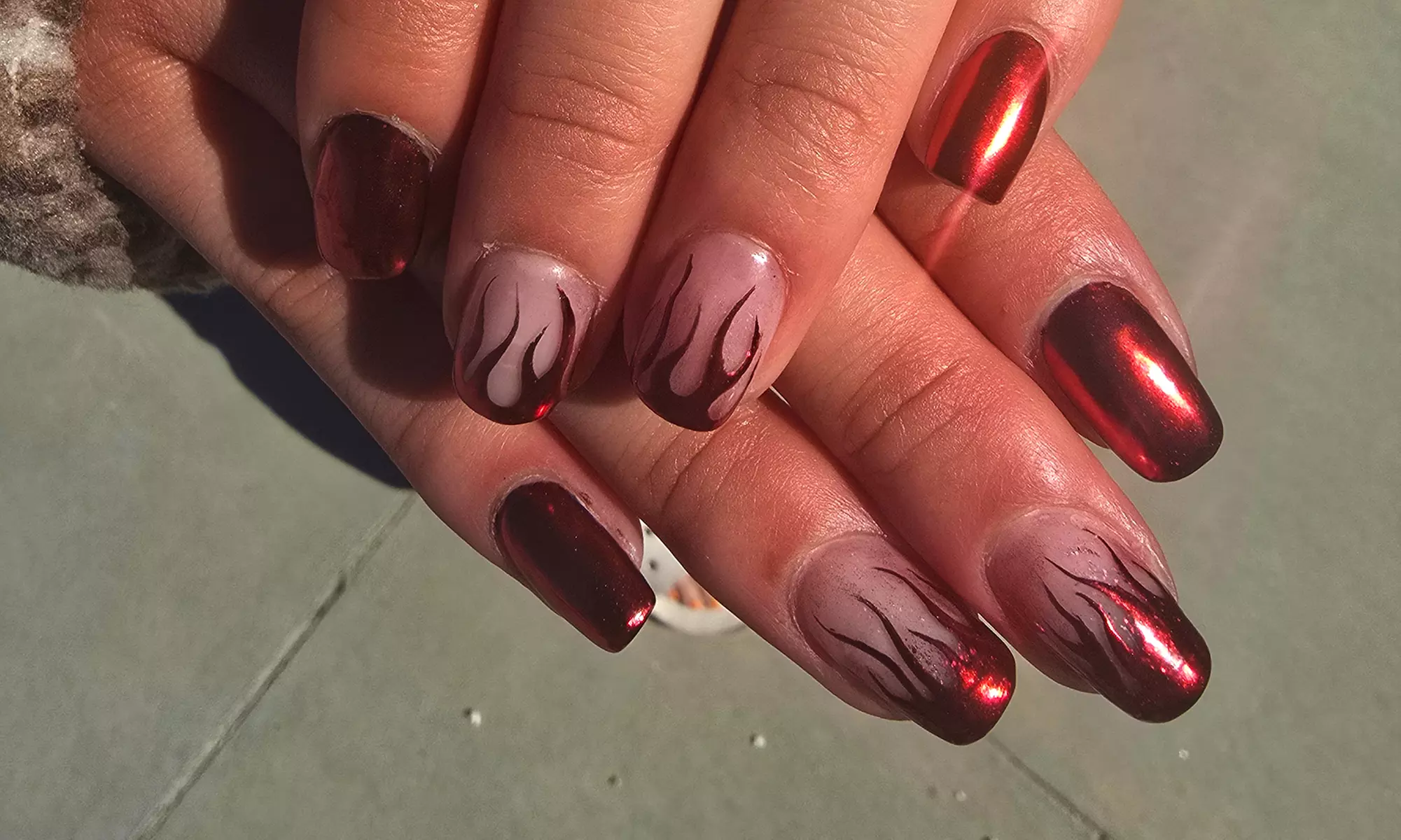 Enhance Your Look with Simple Gel Manicure or Hand Henna Tattoo