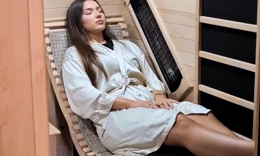 Image 3: 70-Minute Wellness Circuit Sessions - Infrared Sauna, O2, LED, PEMF