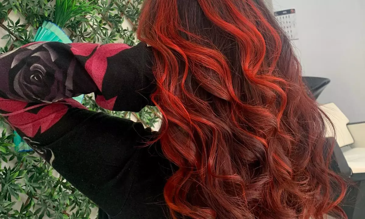 Sesión de peluquería con lavado, corte, peinado y opción a tinte