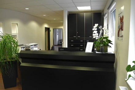 Wertgutschein über 89 € anrechenbar auf eine Faltenbehandlung mit 10 Einheiten Botulinum 1 Zone - Dr. Ender by Pretty Face