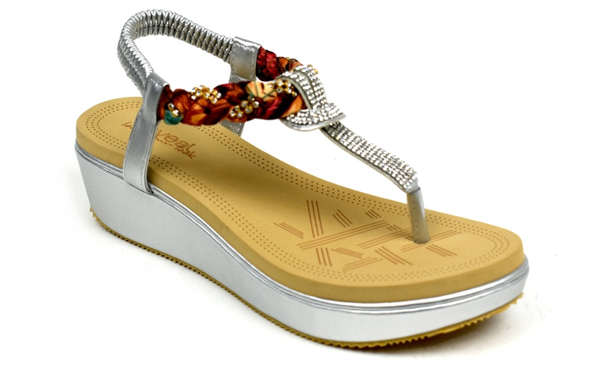 Image 9: Women's Wedge Flip Flops Sandals