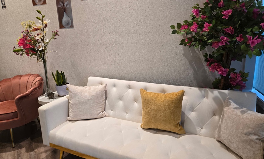 Image 3: Reveal a Rejuvenated Glow with 1, 3, or 6 Intimate Whitening Sessions