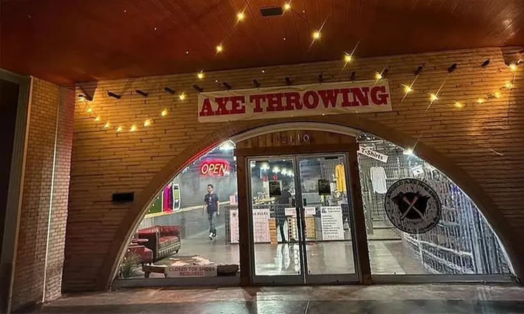 Up to 45% Off on Axe Throwing Sessions – San Angelo, TX