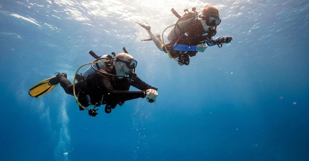 Basic Try Dive Including Equipment Or Scuba Diving For One Or Two Basic Try Dive Including Equipment Or Scuba Diving For One Or Two