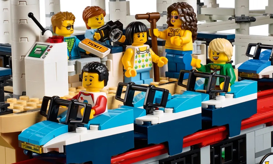 Image 7: LEGO Roller Coaster 10261