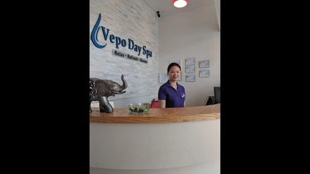 60-Minute Swedish or Deep-Tissue Massage - Vepo Day Spa