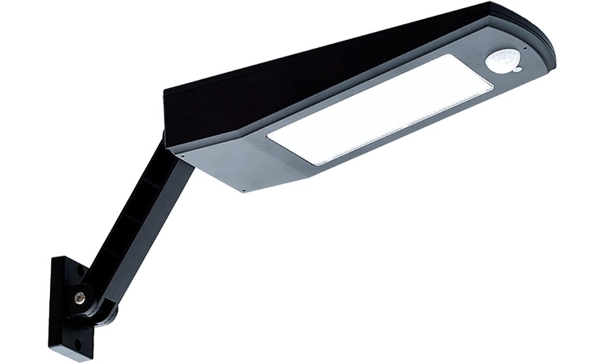 Image 4: Luz solar exterior