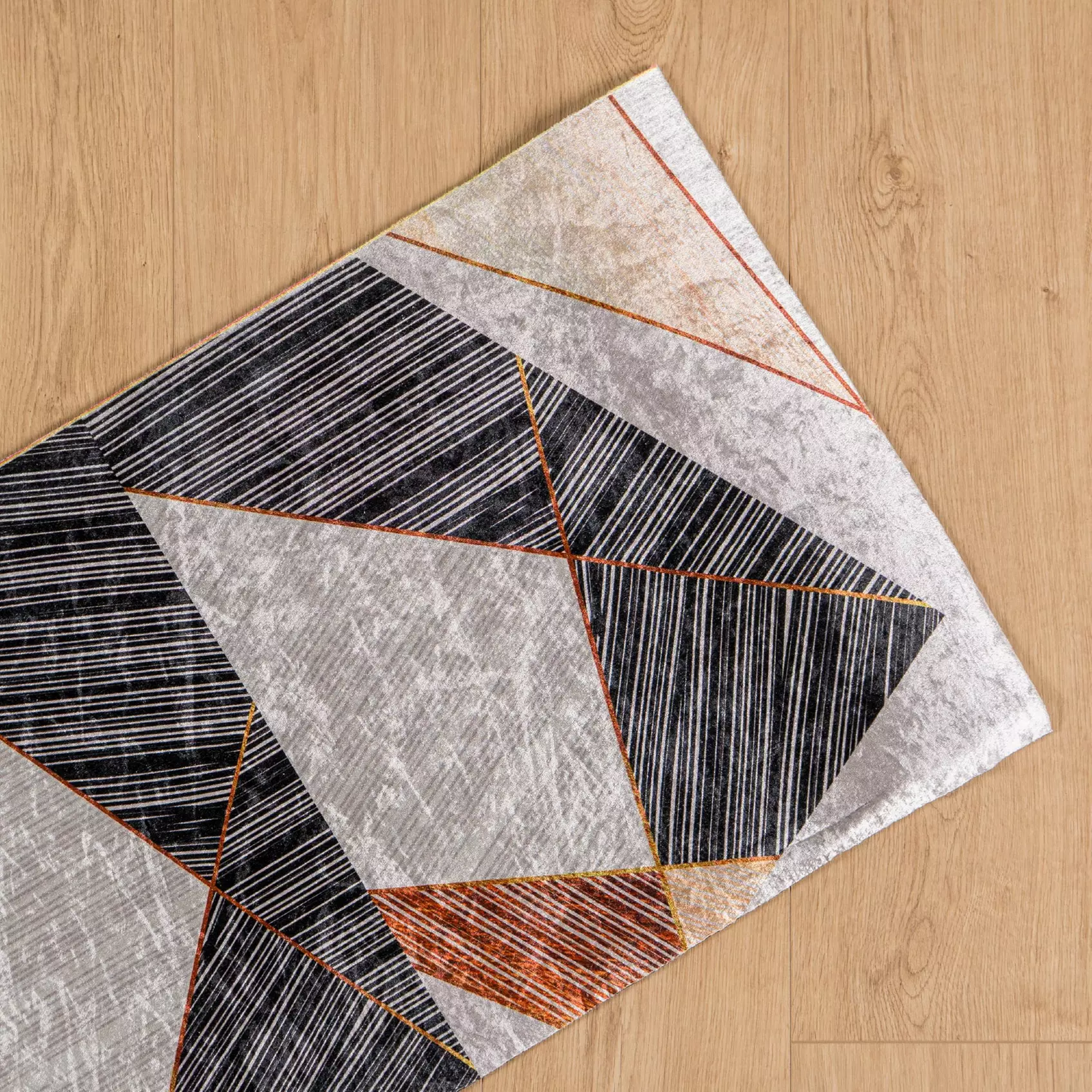 Alfombra larga con tacto de terciopelo