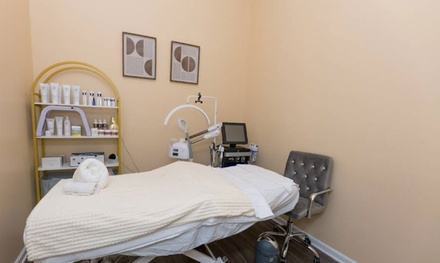 Eyebrow-Threading - Beauty By Experts