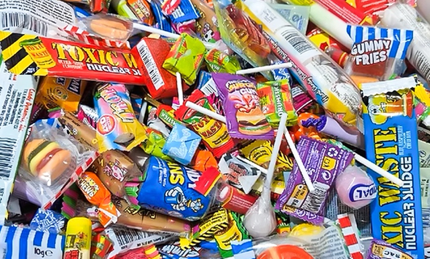 Image 3: Sweeten Your Day with 50% Off Delicious Treats with Che Sweets
