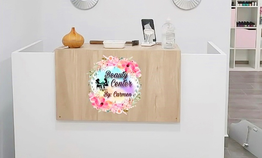 Image 2: Tratamiento facial con dermapen con cóctel de vitaminas o exosomas