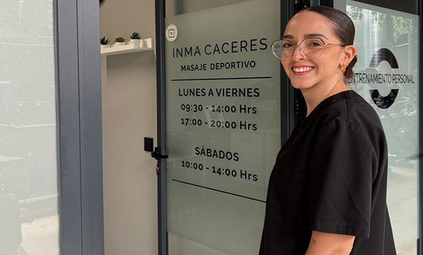 Image 4: Masaje de 50 minutos para sobrecarga muscular, contracturas o lesiones