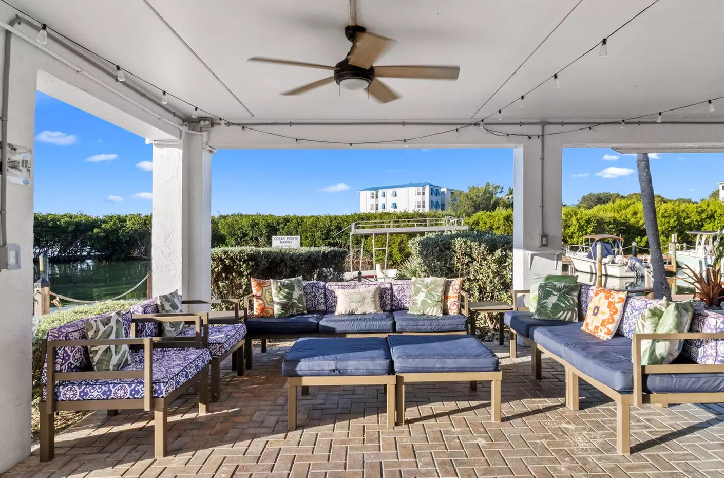 Ocean Pointe Suites: Your Key Largo Getaway