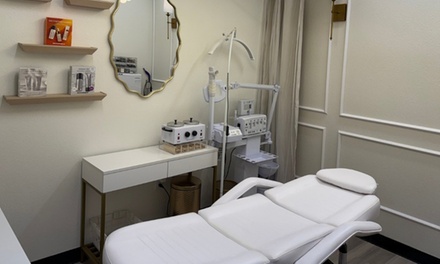 1x Choice-of Brazilian Wax / Manzilian Wax (30-Min) - Prim and Proper Esthetics