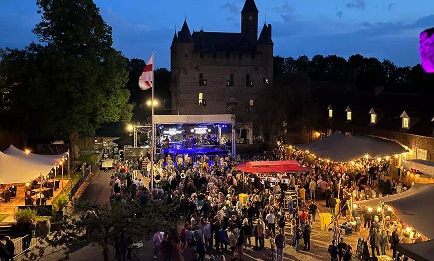 Image 8: Muziek, decor en gezelligheid: Music by Knight 2025 op 30 en/of 31 mei
